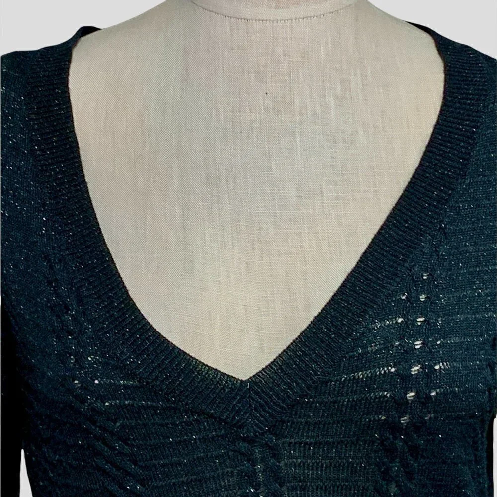 New York & Company V-Neck Sweater Sz M Black #208E‎